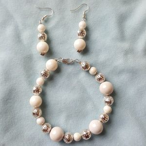 925 and pearl costume jewelry.